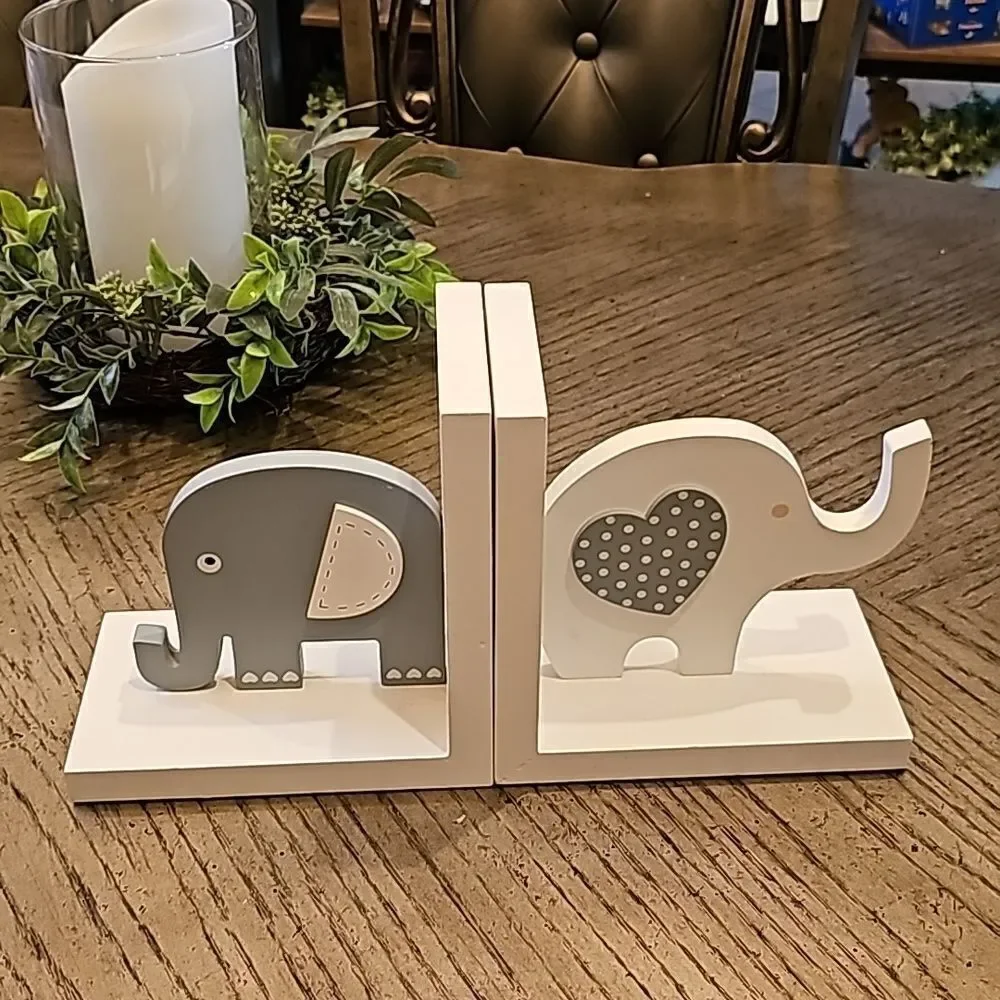 Wooden elephant bookends